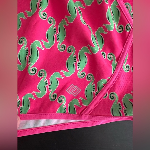 Zelos Bright Pink Shorts with Green Seahorses Women’s Size XL EUC - Picture 2 of 6